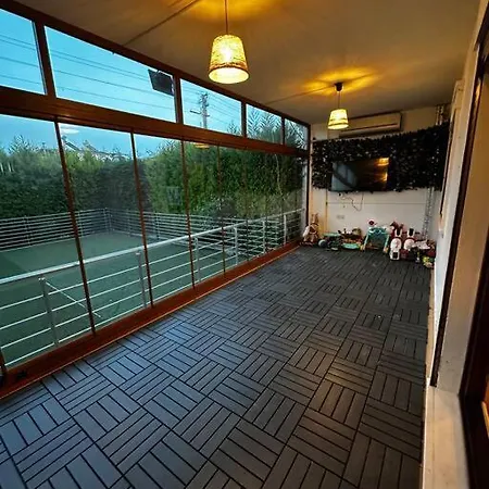 Davutlar Denize Yakin Yazlik Hotel Kusadası