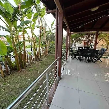 Hotel Davutlar Denize Yakin Yazlik Kusadası