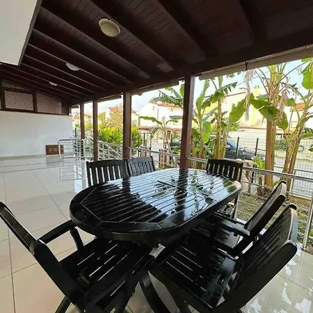 Hotel Davutlar Denize Yakin Yazlik Kusadası